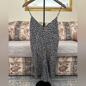 Black and White Floral Spaghetti Strap Romper, size medium